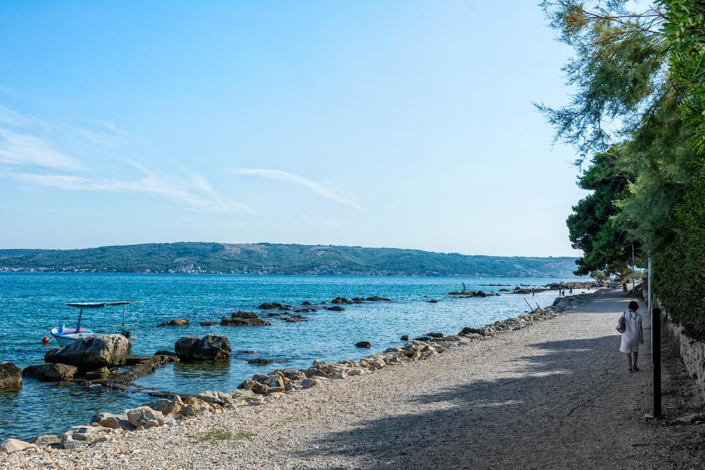 Villa Apartments Marko & Simun Kaštela エクステリア 写真