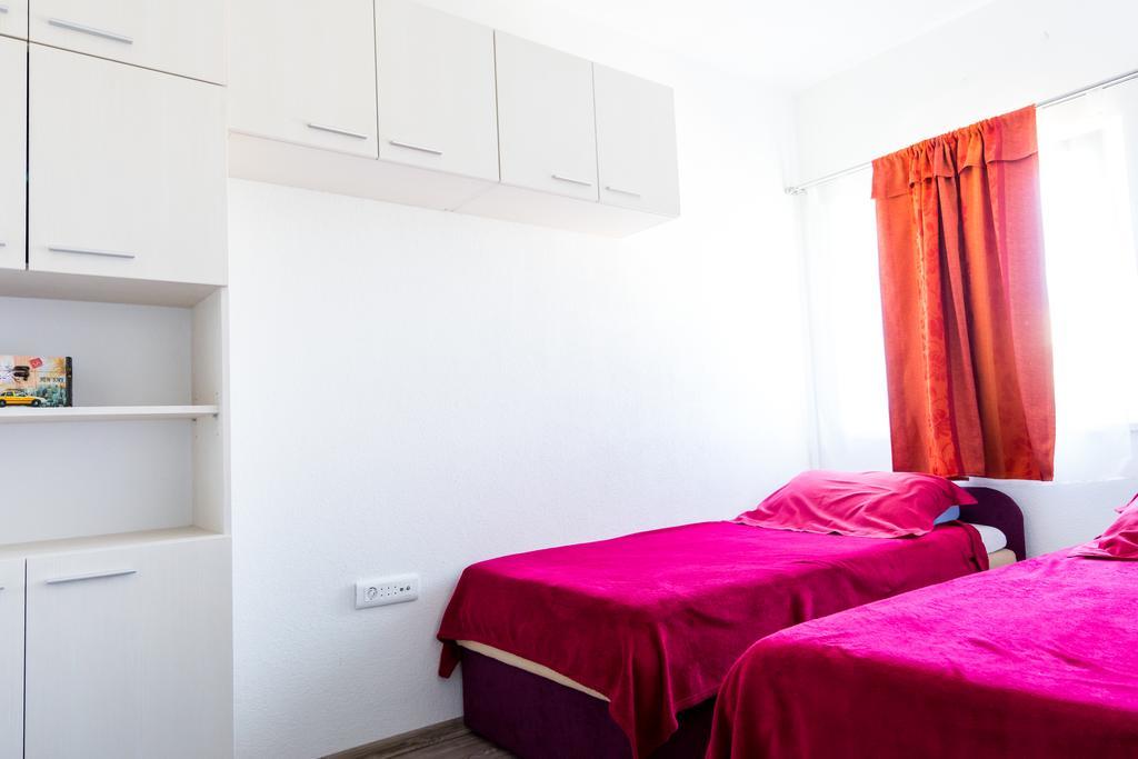 Villa Apartments Marko & Simun Kaštela エクステリア 写真