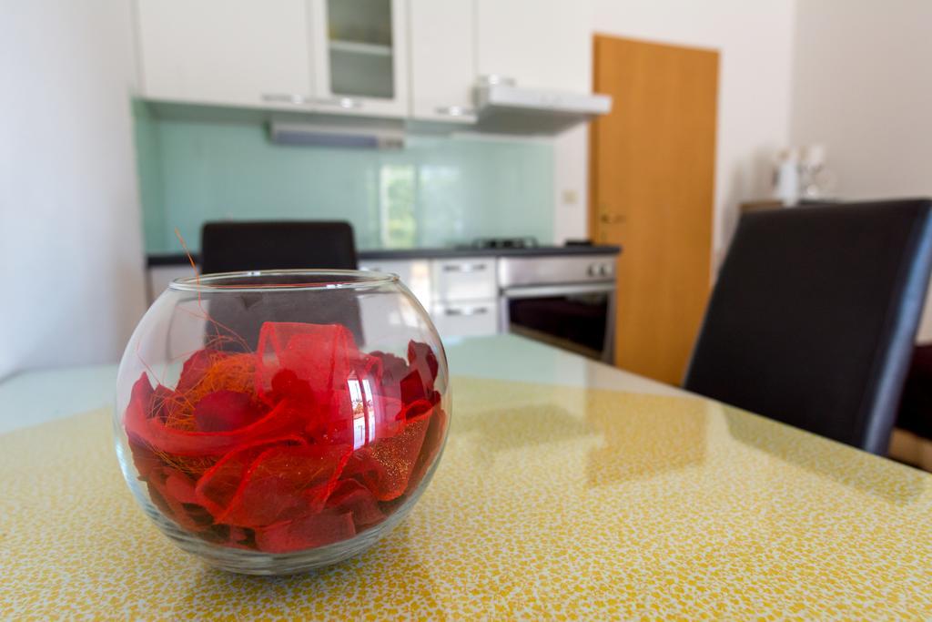 Villa Apartments Marko & Simun Kaštela エクステリア 写真