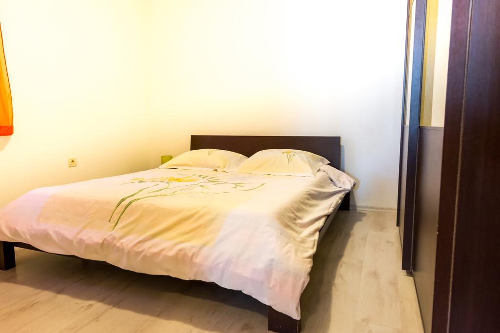 Villa Apartments Marko & Simun Kaštela エクステリア 写真